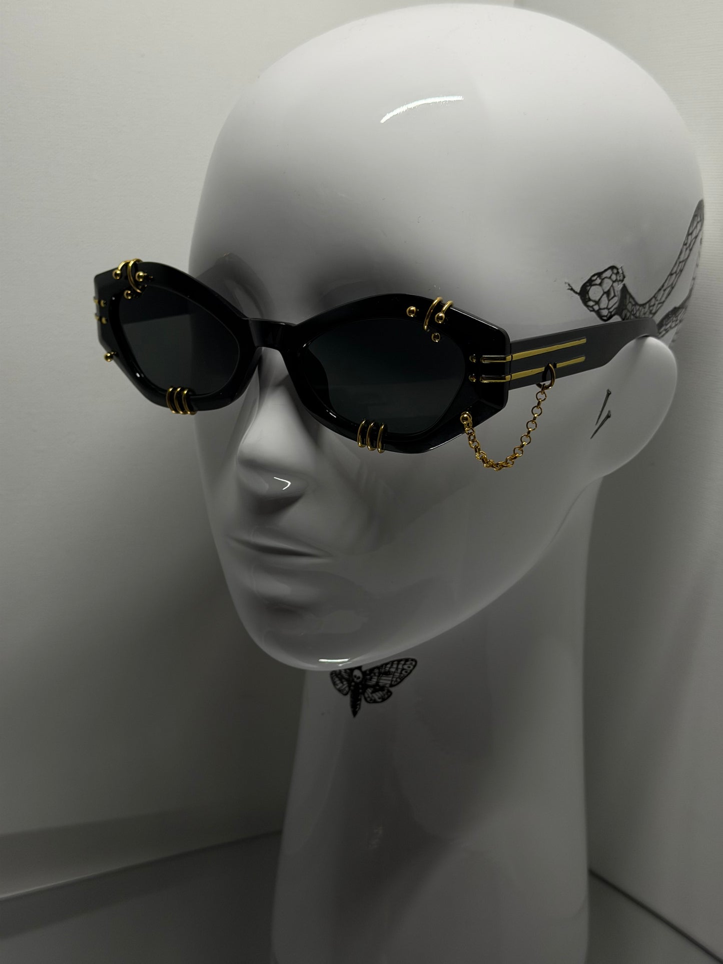 GOLD ECHO