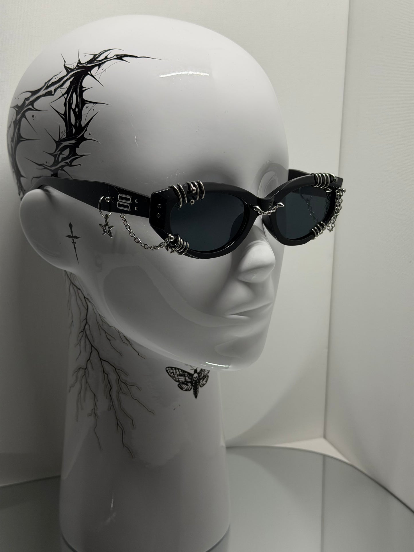 PIERCED OUT VOID