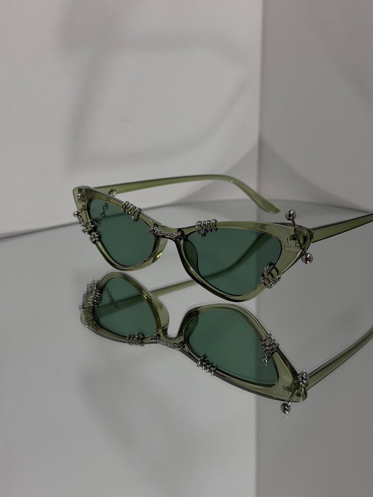 GREEN CATEYE