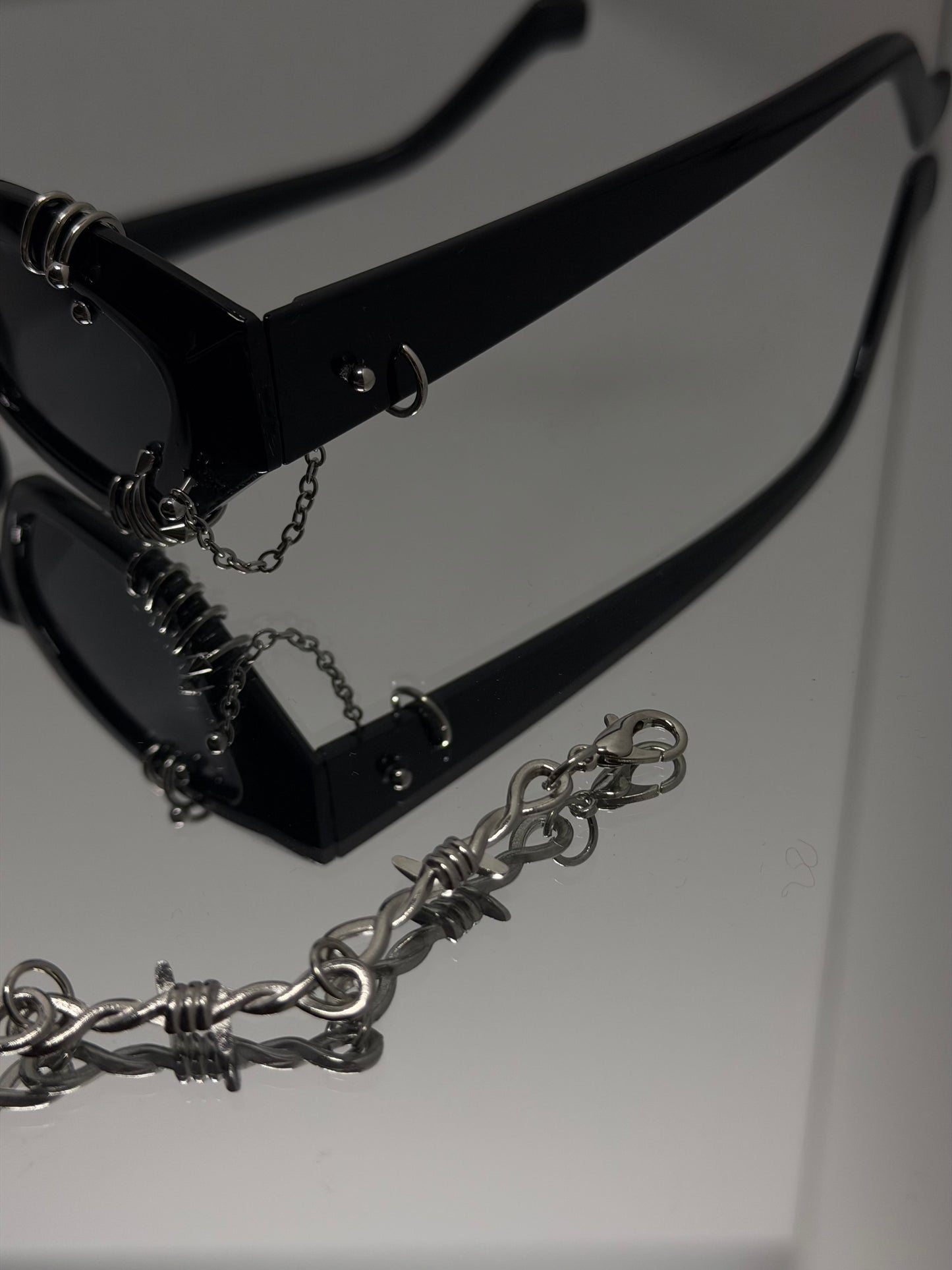 BARBED SPECIAL