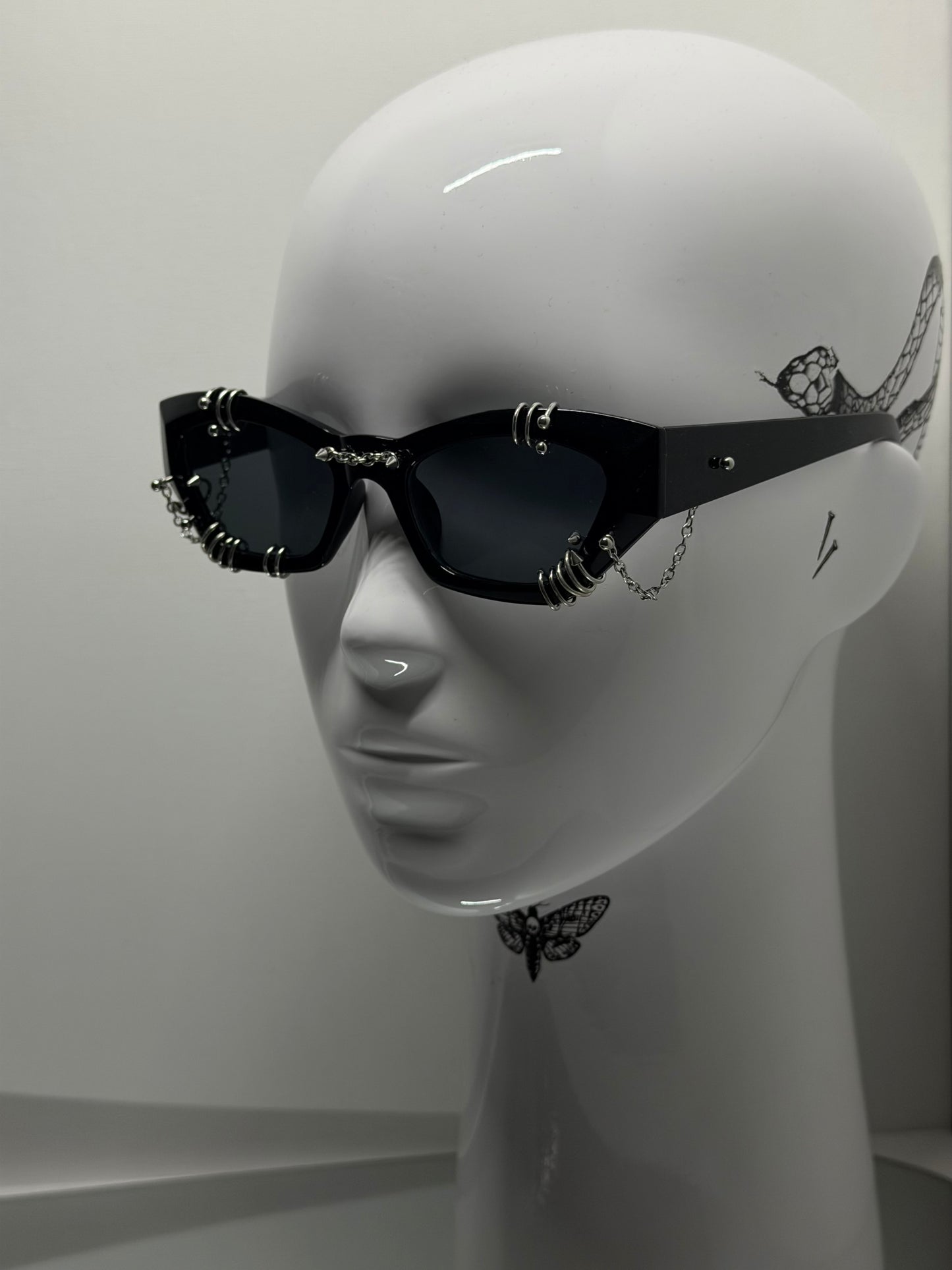 PIERCED OUT VOID
