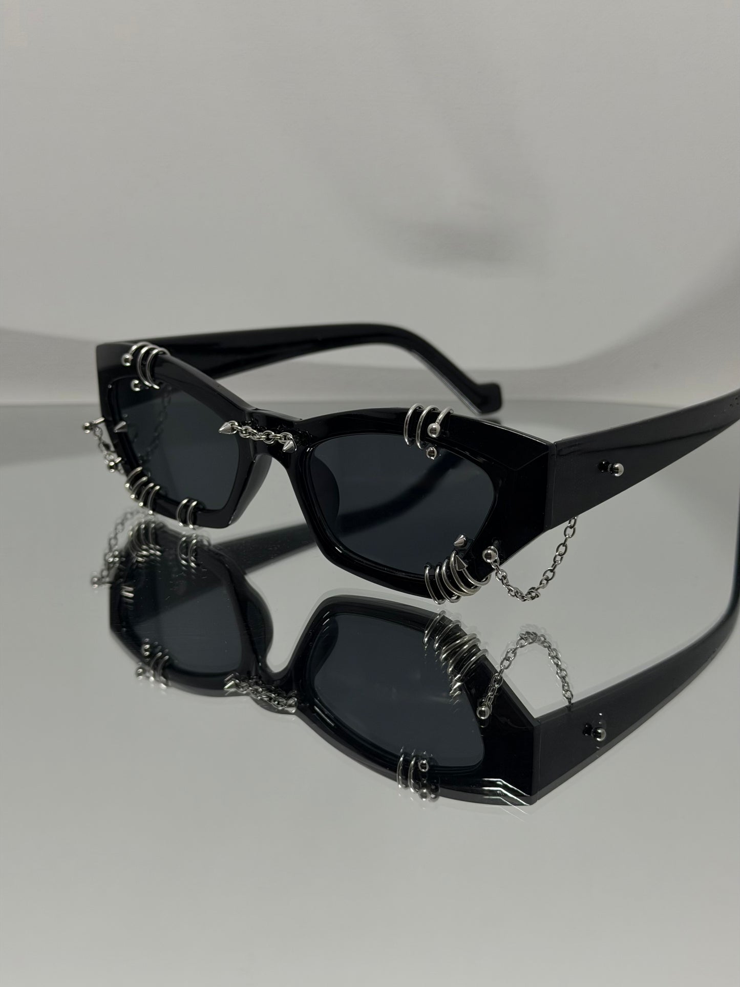 PIERCED OUT VOID