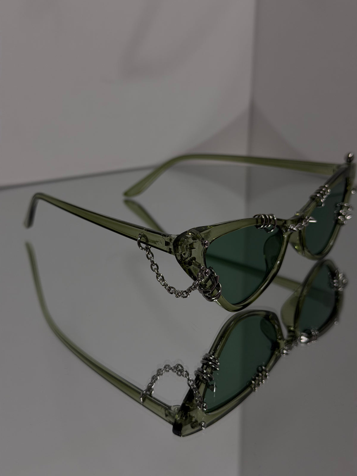 GREEN CATEYE