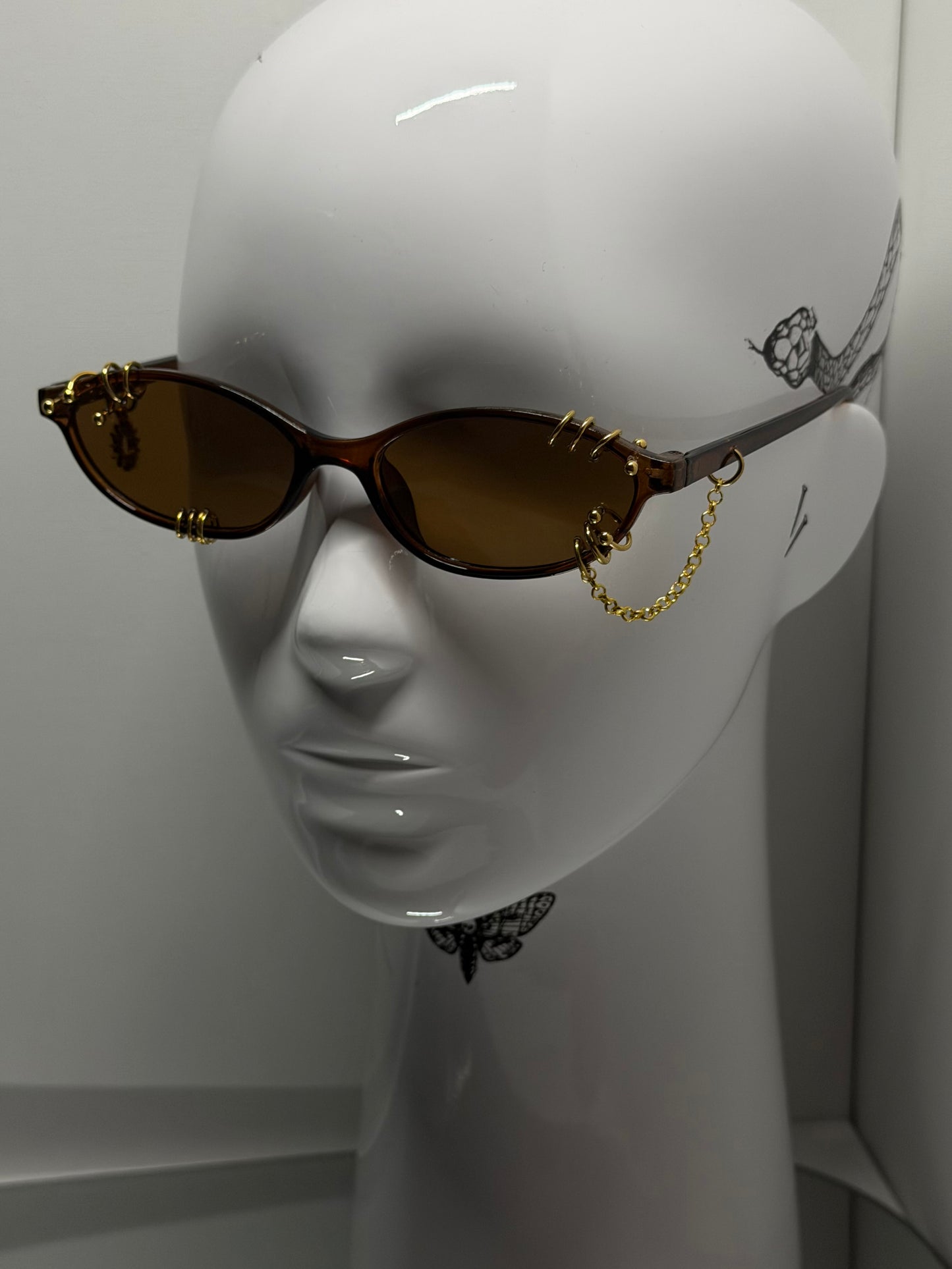 SUBTLE GOLD