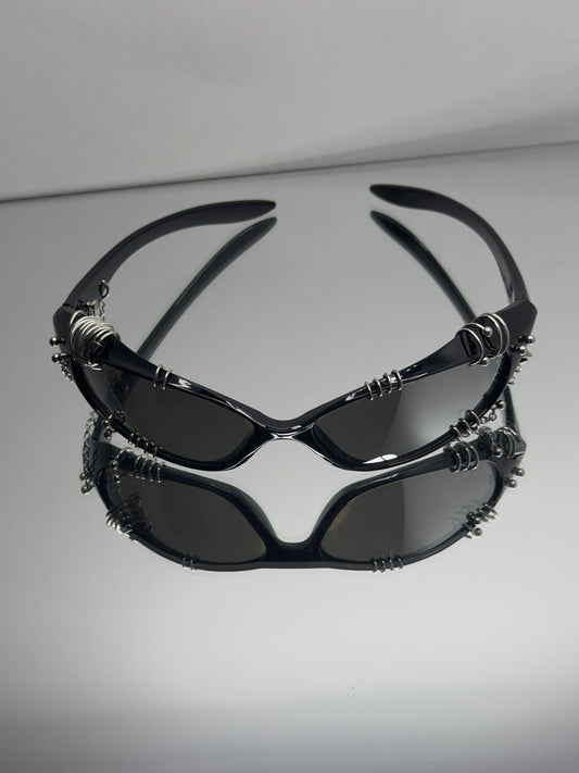 MIRRORED PIERCED RAVER