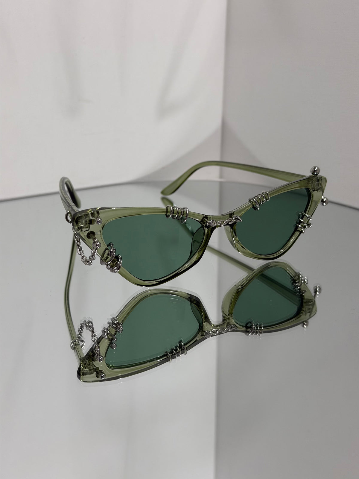 GREEN CATEYE