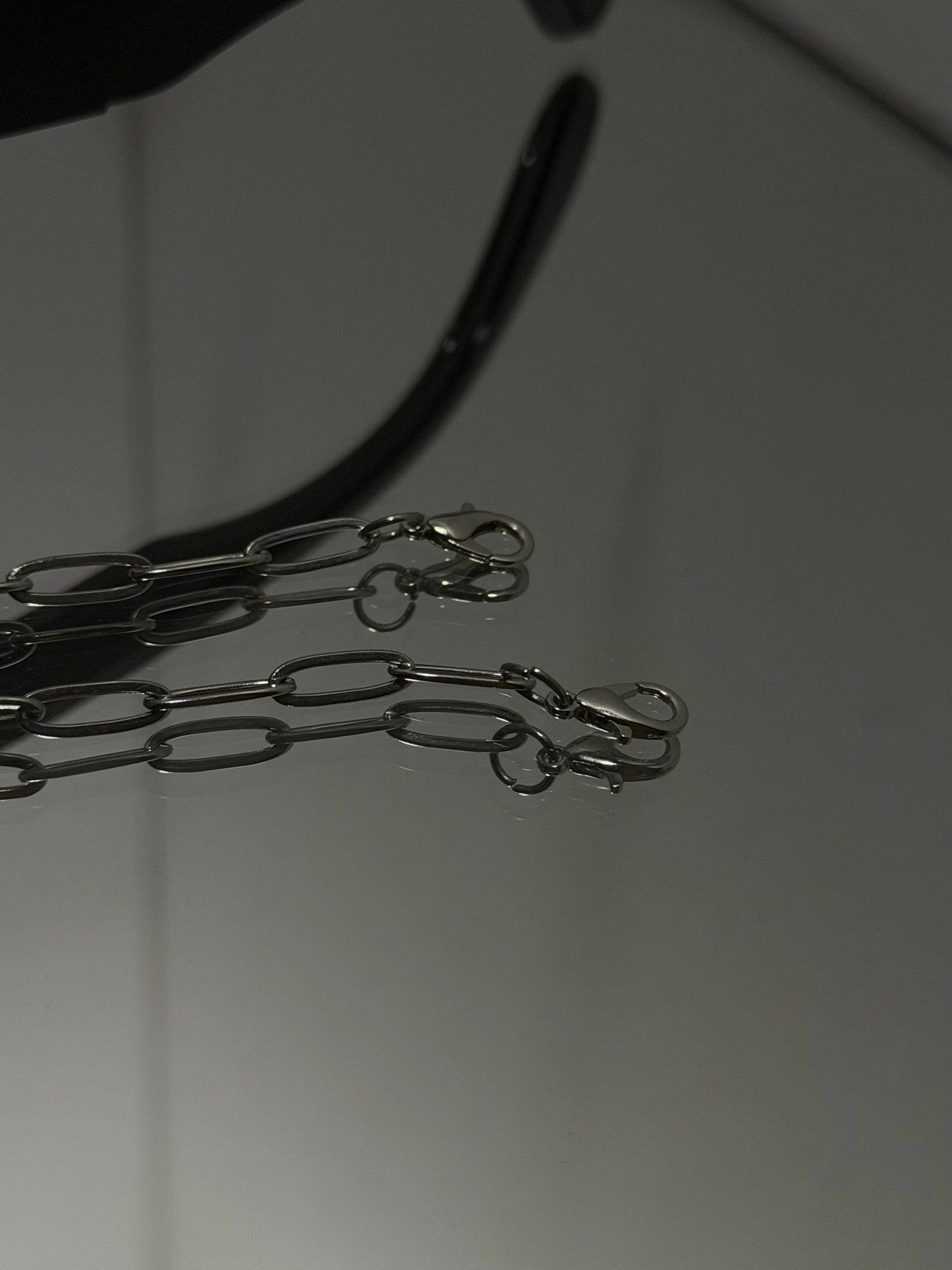PIERCED OUT CHAINED