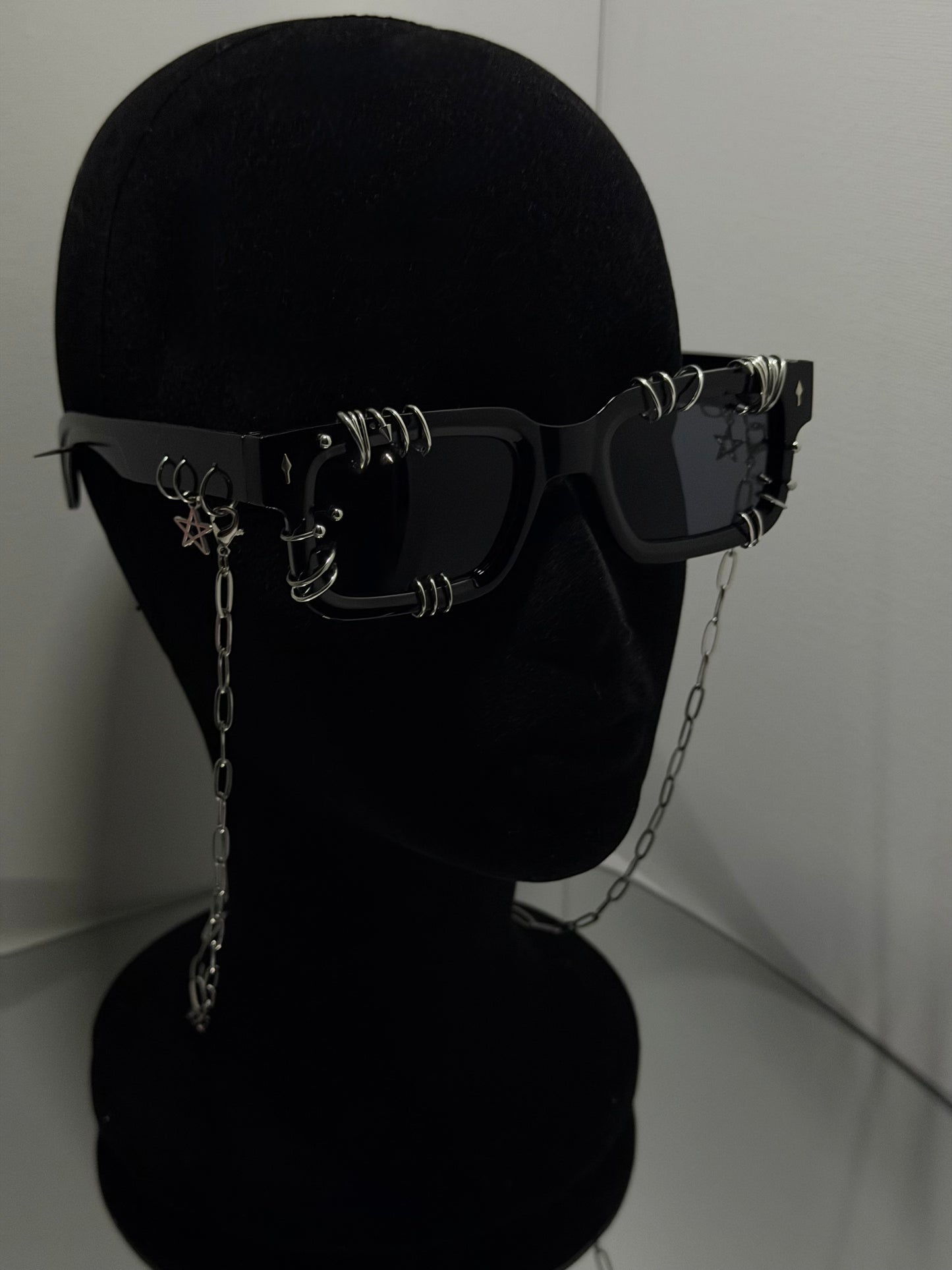 PIERCED OUT CHAINED